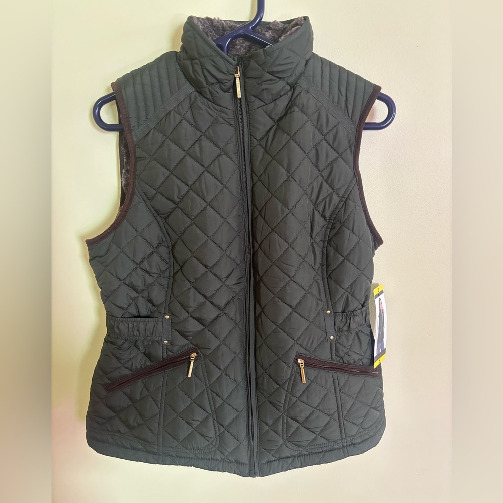Fur vest - Picture 2 of 4